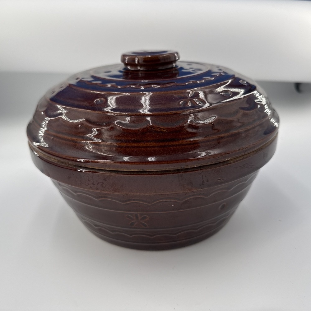 Vtg 1950's Marcrest Daisy Dot Brown Large Covered Casserole Dish Stoneware USA